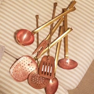 7 piece copper and brass hanging utensils